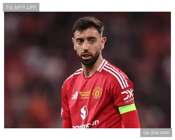 终场哨响:布伦特福德1-1曼联,B费直接任意球救主